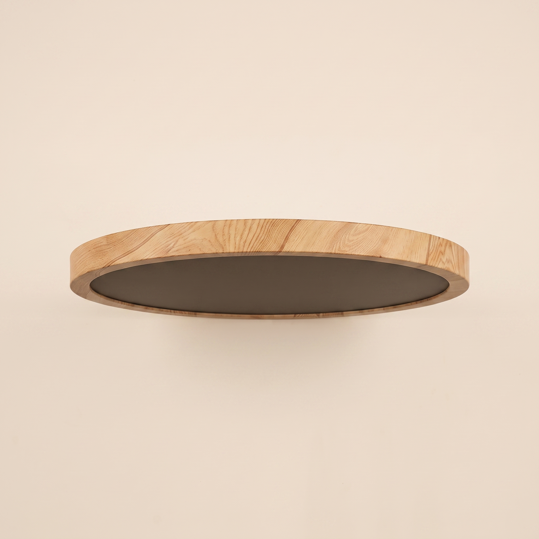 Plafón de madera de canto, mostrando su poco grosor