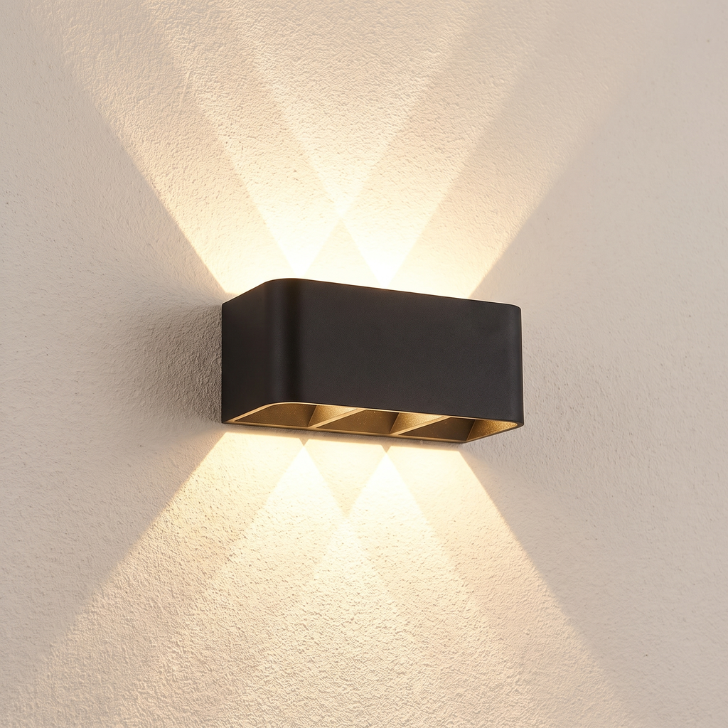 Aplique de exterior IP65 negro encendido arriba y abajo
